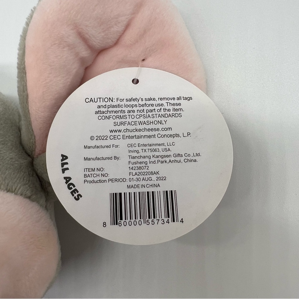 Official Chuck E Cheese Mouse Collectors Soft Plush Toy NWT (READ) - Picture 8 of 10